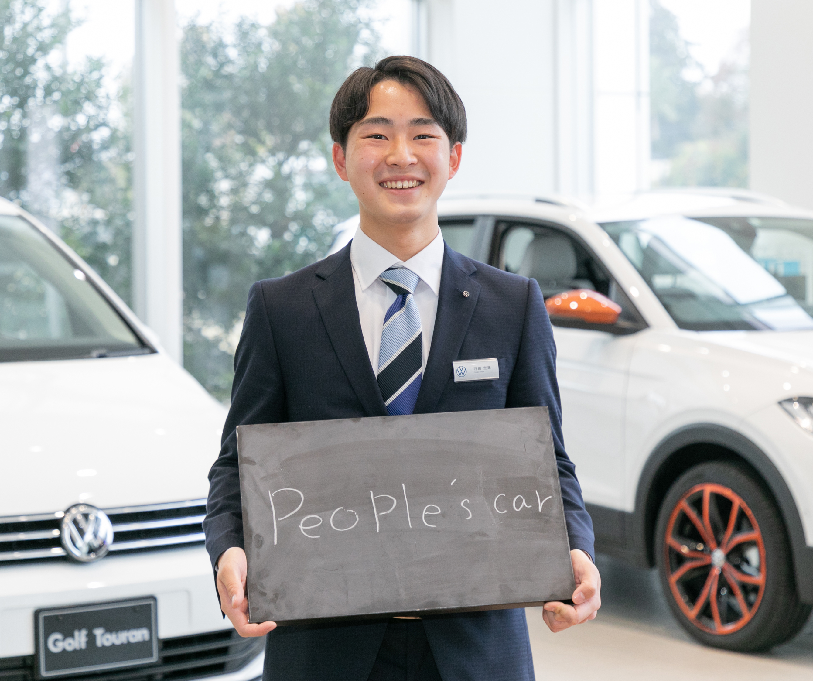 フォルクスワーゲン　足漕ぎ車　ディーラー購入品 正規ライセンス】乗用玩具 フォルクスワーゲン T-ROC 足蹴り 子供